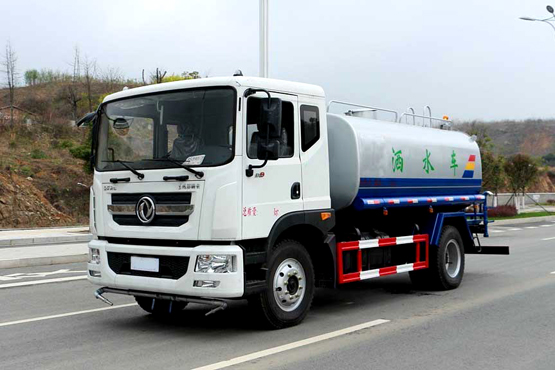 怎樣排除灑水車(chē)柴油機(jī)過(guò)早、過(guò)遲的噴油現(xiàn)象？